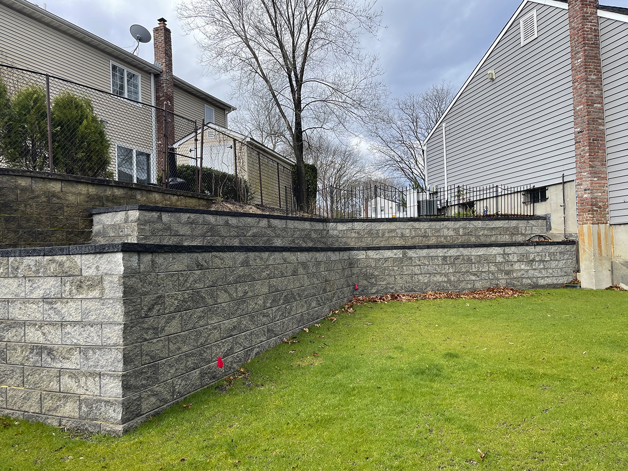 Affordable Patio Retaining Wall I 3