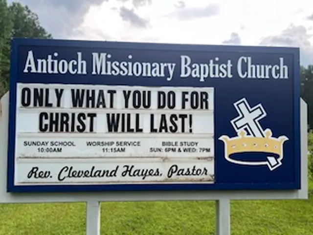 sign_belmont1 1 (1)